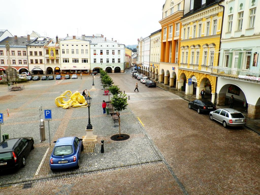 Gl Hotel Trutnov Bagian luar foto
