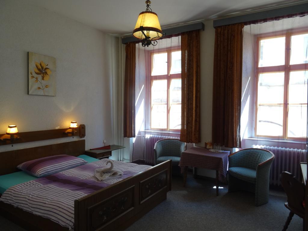 Gl Hotel Trutnov Bagian luar foto