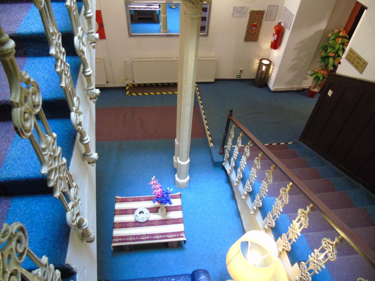 Gl Hotel Trutnov Bagian luar foto