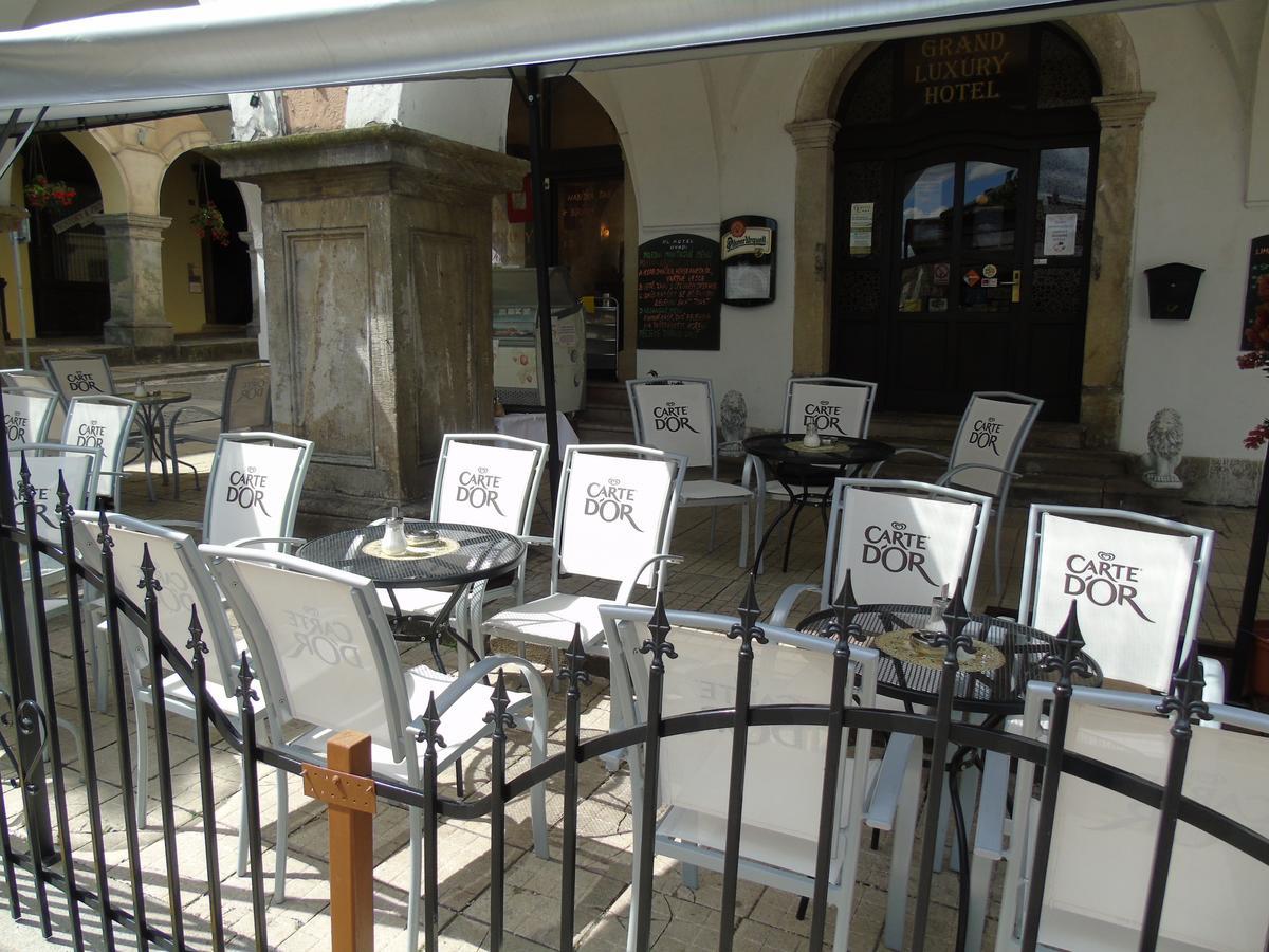 Gl Hotel Trutnov Bagian luar foto