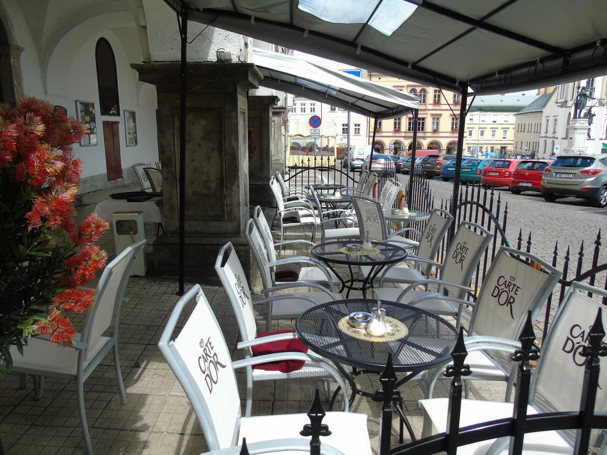 Gl Hotel Trutnov Bagian luar foto